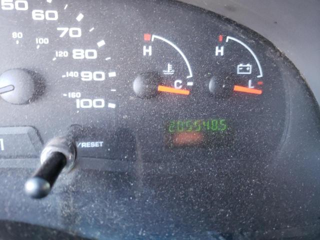 Photo 8 from auction – 2004 FORD ECONOLINE with VIN 1FTNE24L94HA04269