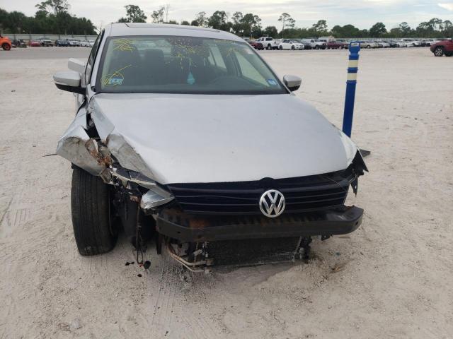 Photo 9 from auction – 2012 VOLKSWAGEN JETTA SE with VIN 3VWDP7AJ2CM378414