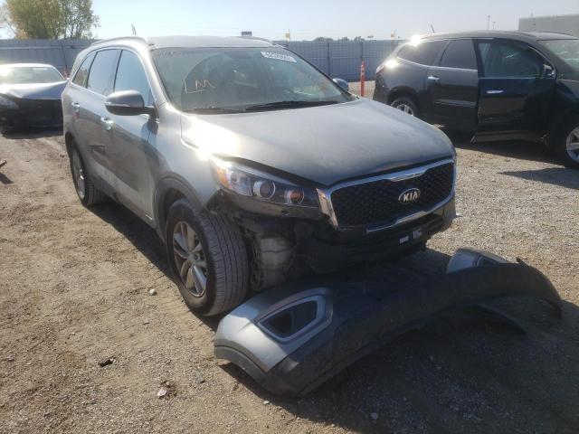 KIA SORENTO LX 2017 with VIN 5XYPGDA53HG209069 - Photo from auction