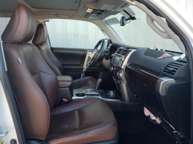 Photo 5 from auction – 2015 TOYOTA 4RUNNER SR with VIN JTEBU5JR7F5221674
