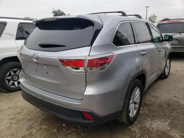 Photo 4 from auction – 2016 TOYOTA HIGHLANDER with VIN 5TDZKRFH8GS185294
