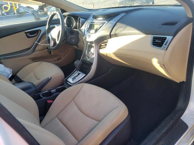 Photo 5 from auction – 2012 HYUNDAI ELANTRA GL with VIN 5NPDH4AEXCH118253