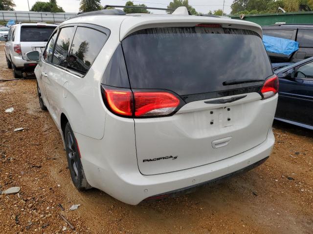 Photo 3 from auction – 2019 CHRYSLER PACIFICA T with VIN 2C4RC1EG5KR714533