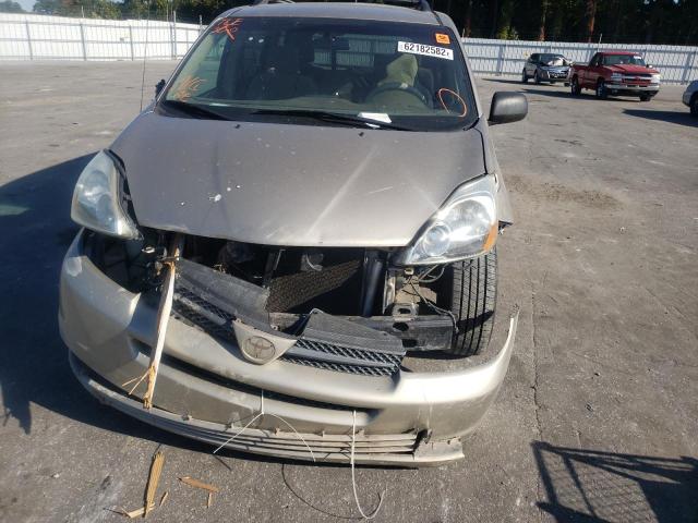Photo 9 from auction – 2004 TOYOTA SIENNA CE with VIN 5TDZA23C24S204792