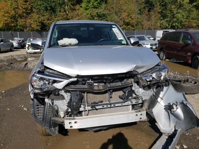 Photo 9 from auction – 2016 TOYOTA 4RUNNER SR with VIN JTEBU5JR2G5351749