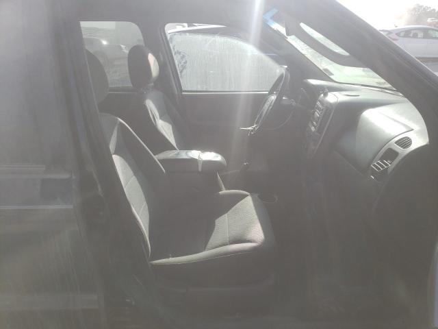 Photo 5 from auction – 2004 FORD ESCAPE XLT with VIN 1FMYU03144DA14067