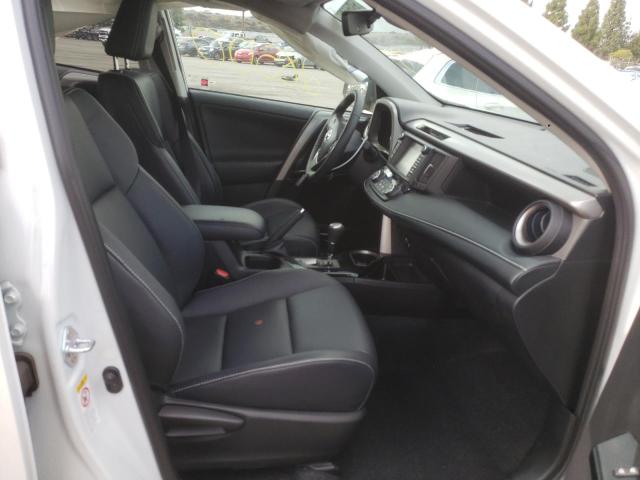 Photo 5 from auction – 2018 TOYOTA RAV4 LIMIT with VIN 2T3YFREV5JW446930