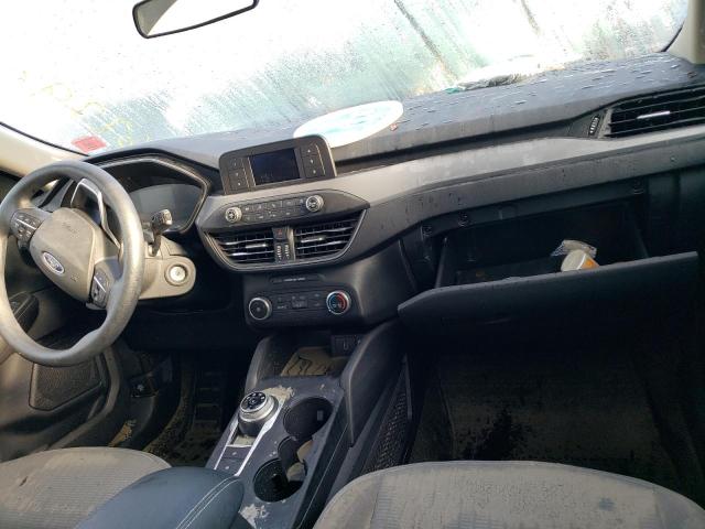 Photo 5 from auction – 2020 FORD ESCAPE S with VIN 1FMCU0F61LUB58336
