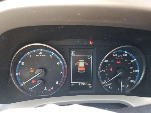 Photo 8 from auction – 2017 TOYOTA RAV4 LE with VIN 2T3BFREV2HW649189