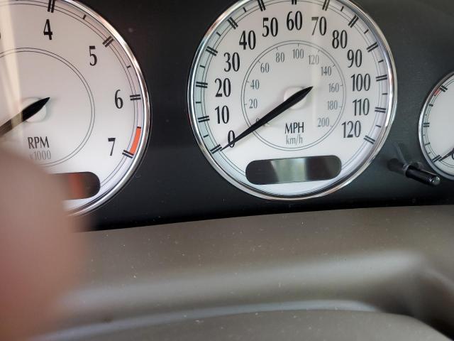 Photo 8 from auction – 2004 CHRYSLER CONCORDE L with VIN 2C3AD56G44H603713