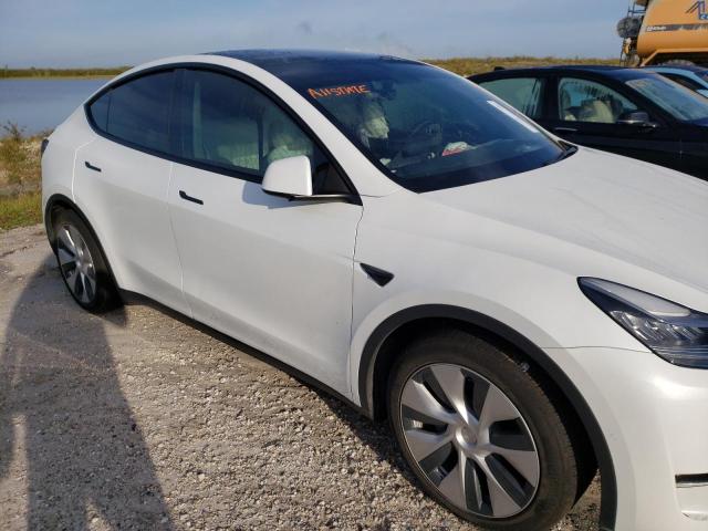 Photo 9 from auction – 2020 TESLA MODEL Y with VIN 5YJYGDEE7LF049857