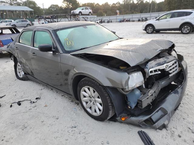 CHRYSLER 300 LX 2008 with VIN 2C3LA43R18H258647 - Photo from auction