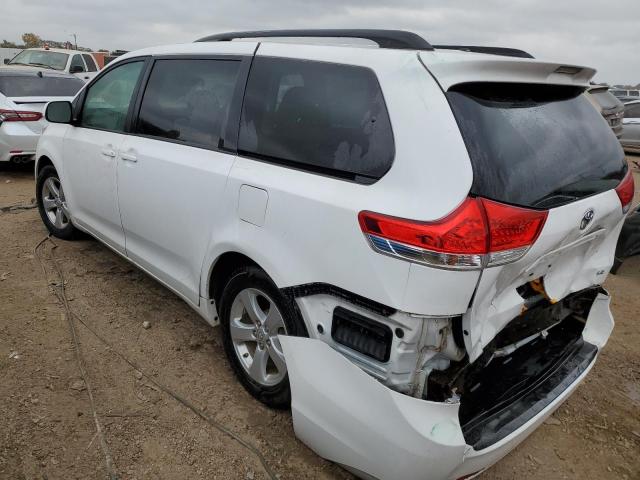 Photo 3 from auction – 2012 TOYOTA SIENNA LE with VIN 5TDKK3DCXCS266698