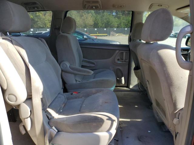 Photo 6 from auction – 2004 TOYOTA SIENNA CE with VIN 5TDZA23C04S102889