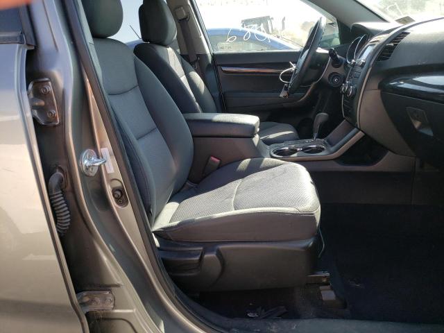 Photo 5 from auction – 2013 KIA SORENTO LX with VIN 5XYKTDA65DG345650