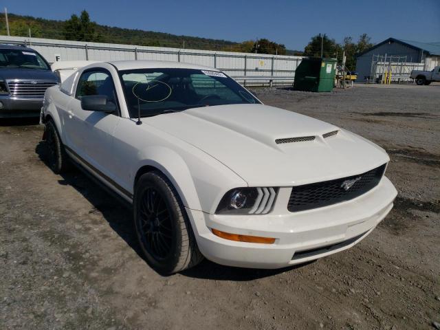 FORD MUSTANG 2005 with VIN 1ZVFT80N655228961 - Photo from auction