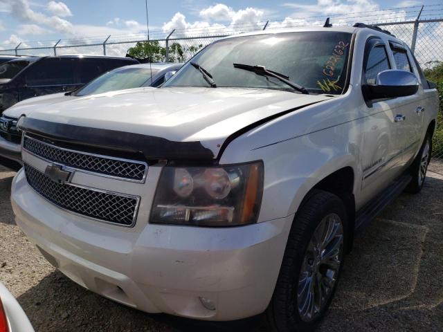 Photo 2 from auction – 2011 CHEVROLET AVALANCHE with VIN 3GNTKGE30BG169573