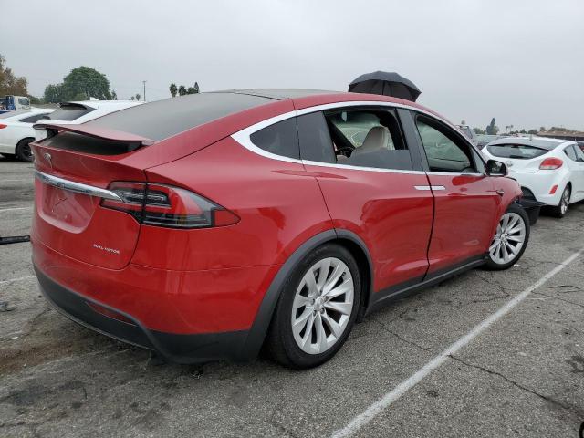 Photo 4 from auction – 2020 TESLA MODEL X with VIN 5YJXCBE21LF233404