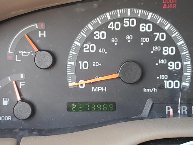 Photo 8 from auction – 2003 FORD F150 with VIN 1FTRW08L93KC44114
