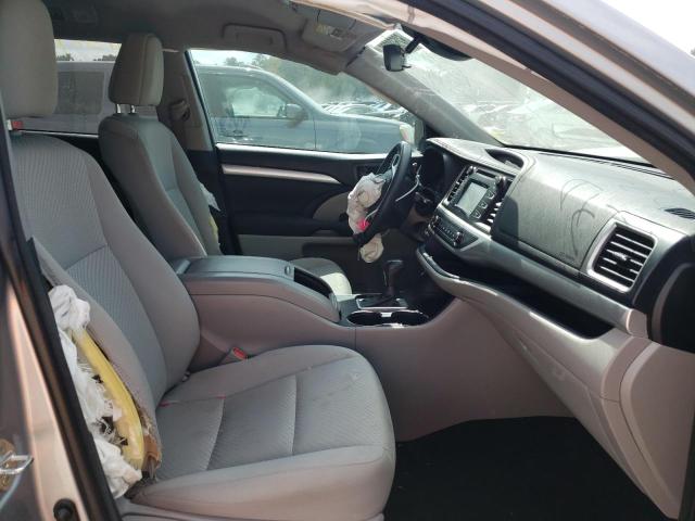 Photo 5 from auction – 2018 TOYOTA HIGHLANDER with VIN 5TDZARFH9JS036094