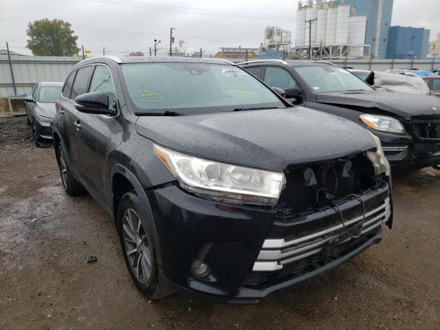 TOYOTA HIGHLANDER 2017 z numerem VIN 5TDJZRFH0HS509283 - Zdjęcie z aukcji