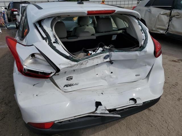 Photo 9 from auction – 2018 FORD FOCUS SE with VIN 1FADP3K29JL279838