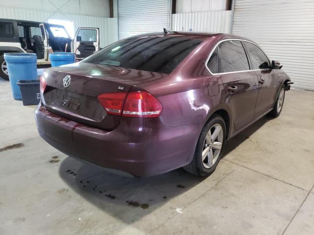 Photo 4 from auction – 2012 VOLKSWAGEN PASSAT SE with VIN 1VWBP7A32CC026153