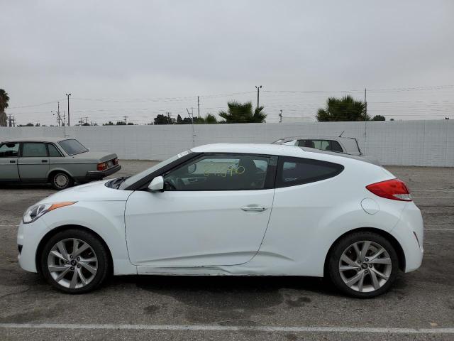 Photo 9 from auction – 2016 HYUNDAI VELOSTER with VIN KMHTC6AD2GU268278