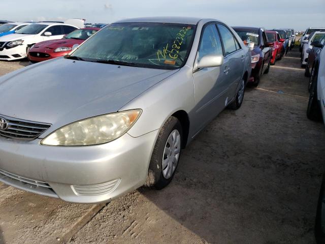 Photo 9 from auction – 2005 TOYOTA CAMRY LE with VIN 4T1BE32K85U502972