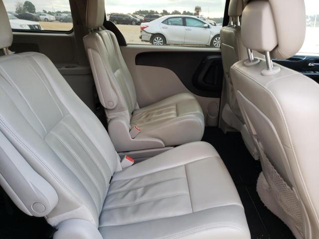 Photo 6 from auction – 2013 CHRYSLER TOWN & COU with VIN 2C4RC1BG1DR525658