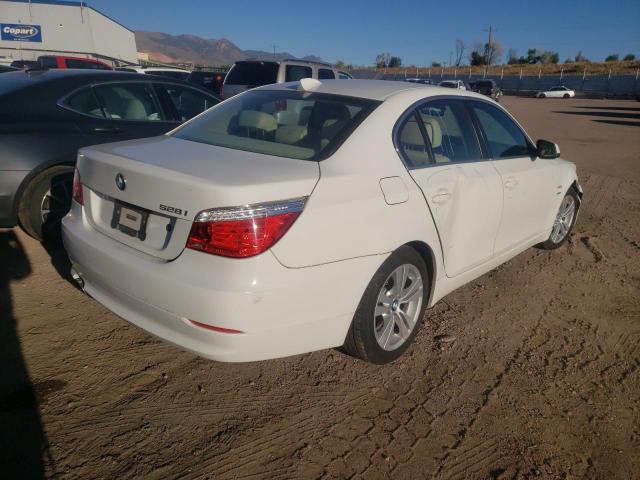 Photo 4 from auction – 2010 BMW 528 XI with VIN WBANV1C51AC443386