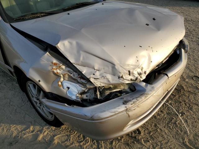 Photo 9 from auction – 2000 TOYOTA CAMRY LE with VIN 4T1BF28K8YU957355