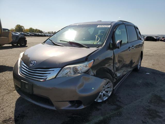 Photo 2 from auction – 2011 TOYOTA SIENNA XLE with VIN 5TDDK3DC2BS025693