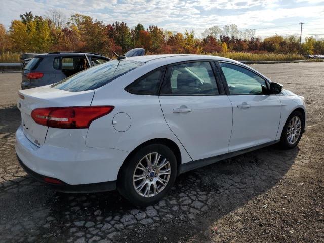 Photo 4 from auction – 2016 FORD FOCUS SE with VIN 1FADP3F23GL294810