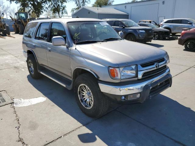 TOYOTA 4RUNNER SR 2001 with VIN JT3GN86R810213837 - Photo from auction