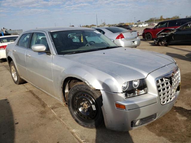 CHRYSLER 300 TOURIN 2005 with VIN 2C3JA53G85H685430 - Photo from auction