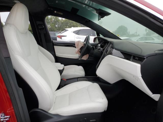 Photo 5 from auction – 2020 TESLA MODEL X with VIN 5YJXCBE21LF233404