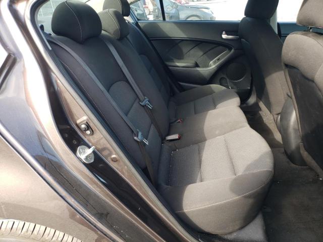 Photo 6 from auction – 2017 KIA FORTE LX with VIN 3KPFK4A73HE158777