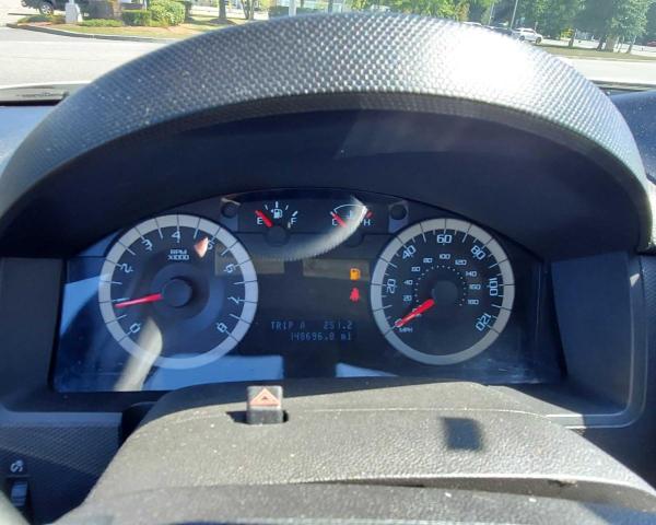 Photo 8 from auction – 2011 FORD ESCAPE LIM with VIN 1FMCU9EG5BKA11820