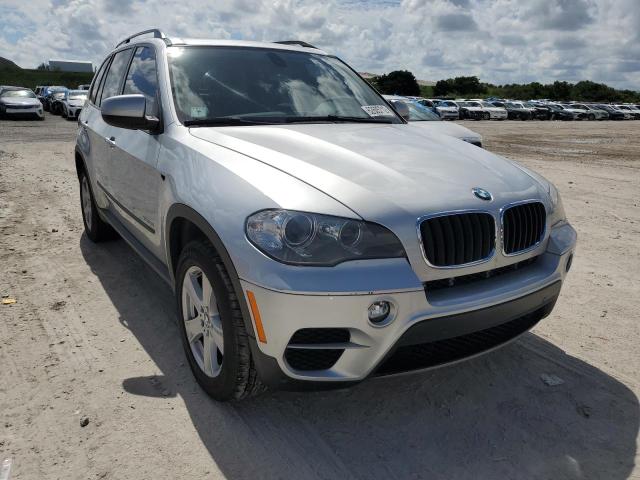 BMW X5 XDRIVE3 2012 with VIN 5UXZV4C53CL992157 - Photo from auction
