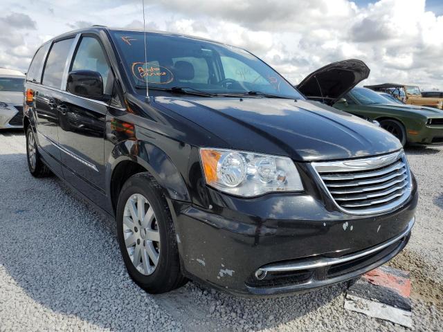 Photo 1 from auction – 2015 CHRYSLER TOWN & COU with VIN 2C4RC1BG0FR715860