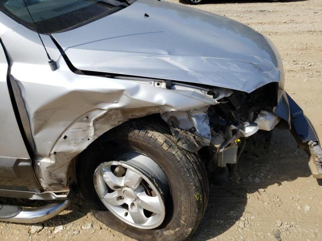 Photo 9 from auction – 2005 KIA SORENTO EX with VIN KNDJD733255400711