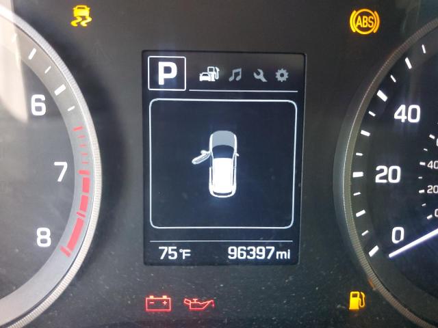 Photo 8 from auction – 2017 HYUNDAI TUCSON LIM with VIN KM8J3CA27HU372089