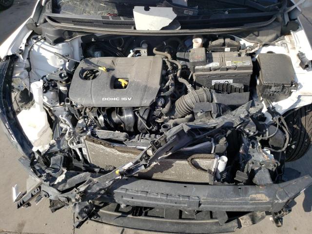 Photo 7 from auction – 2017 KIA FORTE LX with VIN 3KPFL4A75HE153481