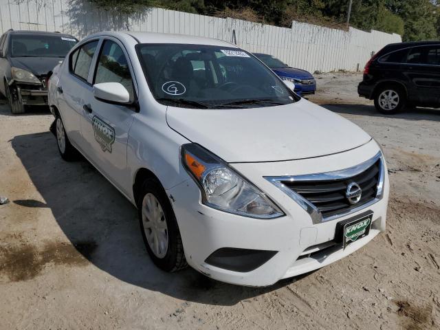 NISSAN VERSA S 2019 with VIN 3N1CN7AP1KL800706 - Photo from auction