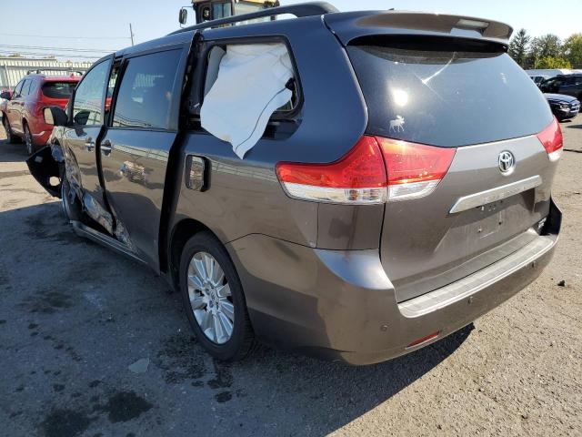 Photo 3 from auction – 2011 TOYOTA SIENNA XLE with VIN 5TDDK3DC2BS025693