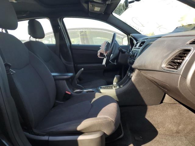 Photo 5 from auction – 2013 CHRYSLER 200 TOURIN with VIN 1C3CCBBB8DN545214