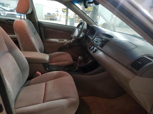 Photo 5 from auction – 2004 TOYOTA CAMRY LE with VIN 4T1BE30K44U280030