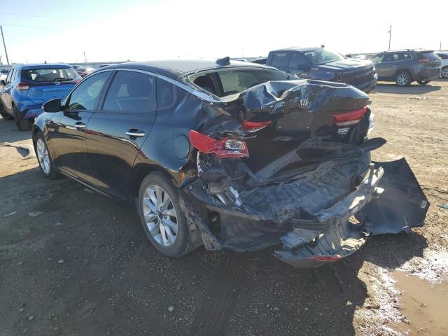 Photo 3 from auction – 2017 KIA OPTIMA with VIN 5XXGT4L30HG131782