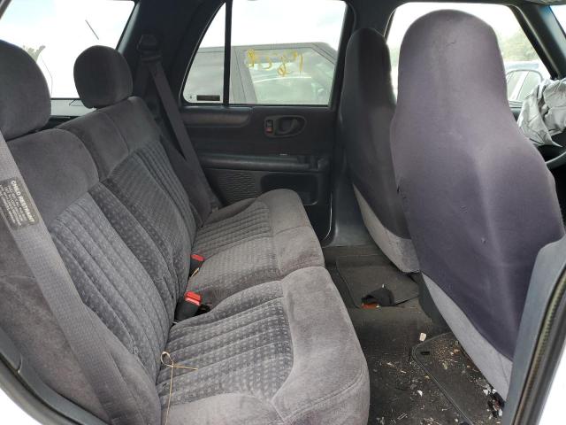 Photo 6 from auction – 1998 CHEVROLET BLAZER with VIN 1GNCS13W2W2159054